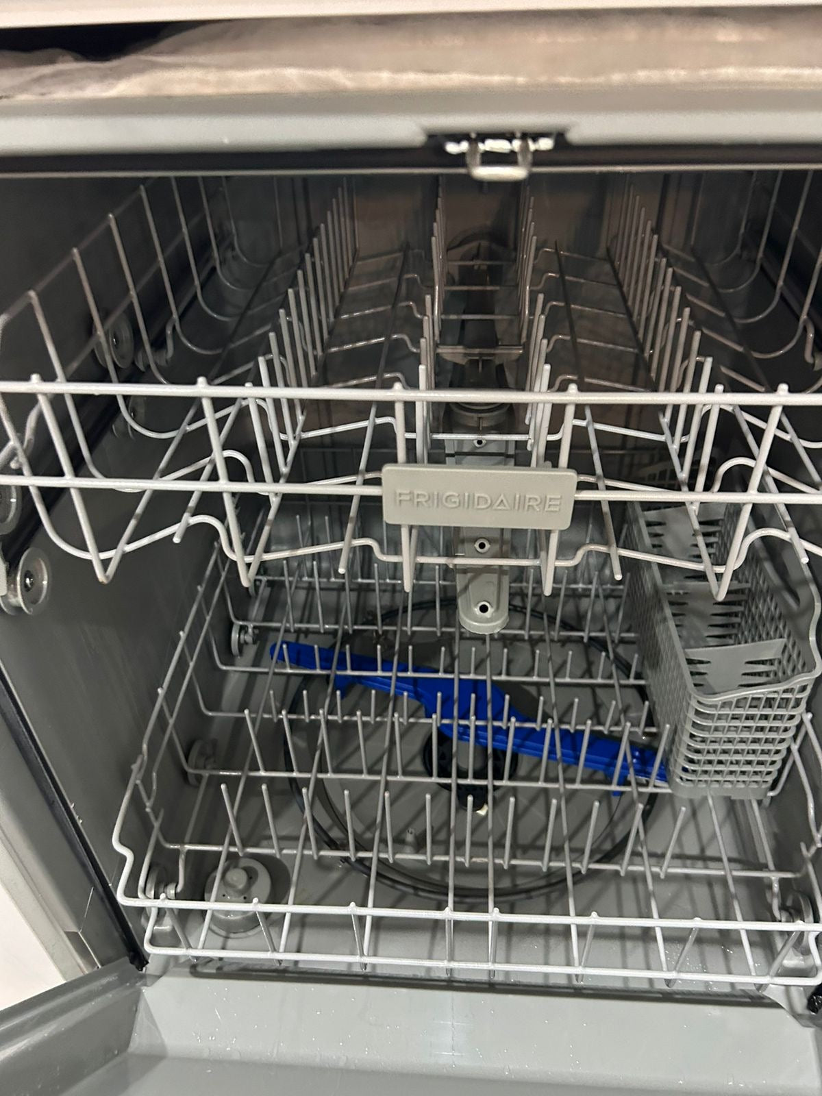 Regular Cleaning Service Garden House 3 Bedroom - 3 Bathroom