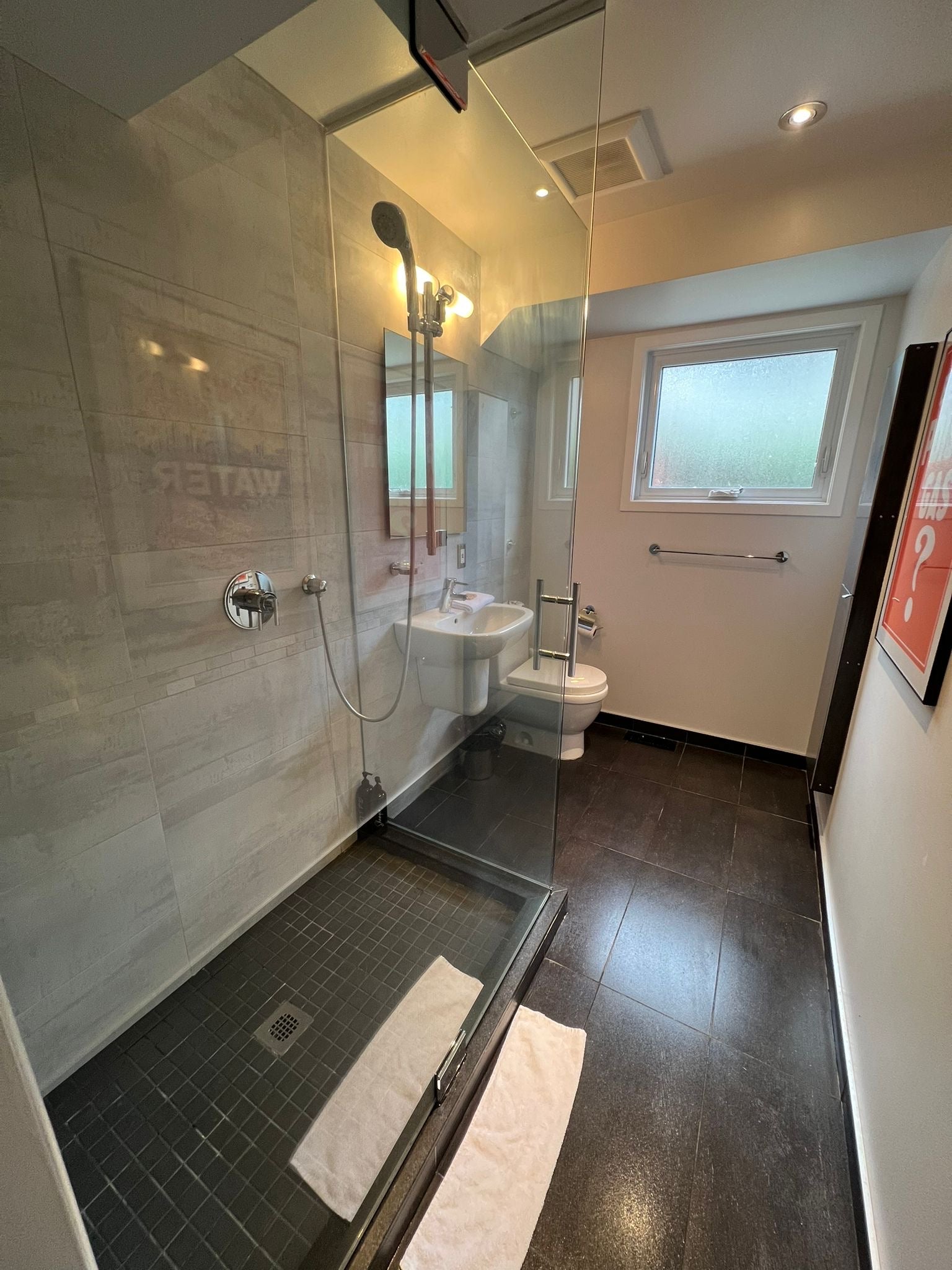Regular Cleaning Service Apartment 2 Bedroom - 1 Bathroom